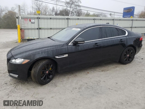 2017 Jaguar XF with VIN SAJBJ4BN0HCY32584, listed as a Copart auction lot 81320524 with 74,104 mi miles and Clean Title. Bid and sale history available at DreamBid. Image 1.