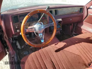 1981 Chevrolet El Camino z VIN CCW80HXBD435572, wystawiony jako Copart lot #47500975 z przebiegiem 91 861 mil mil oraz Szkoda całkowita • Salvage title. Historia ofert i sprzedaży dostępna na DreamBid. Obrazek 8.