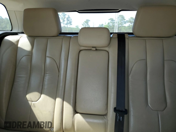 2015 Land Rover Range Rover Evoque Pure Plus with VIN SALVP2BG1FH073887, listed as a Copart auction lot 60050315 with 178,574 mi miles and Clean title. Bid and sale history available at DreamBid. Image 10.