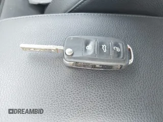 2013 Volkswagen Jetta SE with VIN 3VWDP7AJ0DM352654, listed as a IAAI auction lot 42552411 with 84,145 mi miles and . Bid and sale history available at DreamBid. Image 11.
