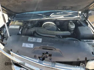 2003 Chevrolet Tahoe LS with VIN 1GNEC13V03R257774, listed as a Copart auction lot 55116535 with 178,709 mi miles and Salvage title. Bid and sale history available at DreamBid. Image 12.
