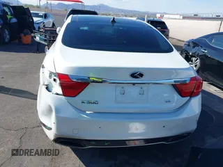 2015 Kia K900 Luxury with VIN KNALW4D48F6022640, listed as a IAAI auction lot 41923040 with 95,557 mi miles. Bid and sale history available at carsss.com. Image 6.