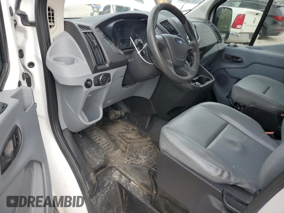 2018 Ford Transit с VIN 1FTYR2XM4JKA78879, выставлен на аукционе Copart как лот 54568865 с пробегом 142 936 миль миль и Списание • Salvage title. История ставок и продаж доступна на DreamBid. Изображение 8.