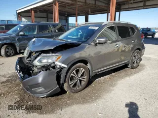 2017 Nissan Rogue SV with VIN 5N1AT2MT7HC780712, listed as a Copart auction lot 48039465 with 108,711 mi miles and Salvage Title. Bid and sale history available at carsss.com. Image 1.