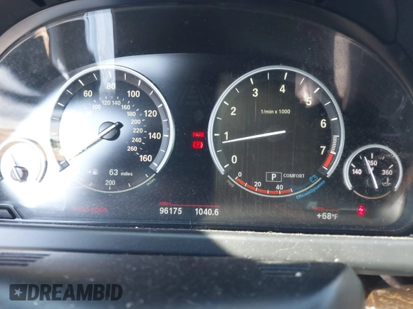 2012 BMW 6 Series 650i with VIN WBALZ3C53CC397604, listed as a IAAI auction lot 41881996 with 96,175 mi miles and . Bid and sale history available at carsss.com. Image 7.