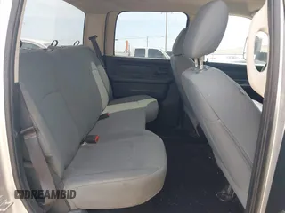 2015 Ram 2500 Tradesman с VIN 3C6UR5CL6FG513999, выставлен на аукционе IAAI как лот 42259171 с пробегом 265 657 миль миль и . История ставок и продаж доступна на DreamBid. Изображение 8.