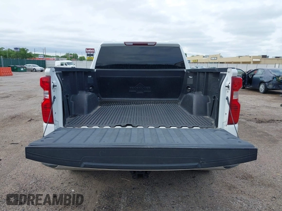 2020 Chevrolet Silverado 1500 LT with VIN 1GCRYDED5LZ261062, listed as a IAAI auction lot 42123904 with 115,407 mi miles. Bid and sale history available at carsss.com. Image 16.