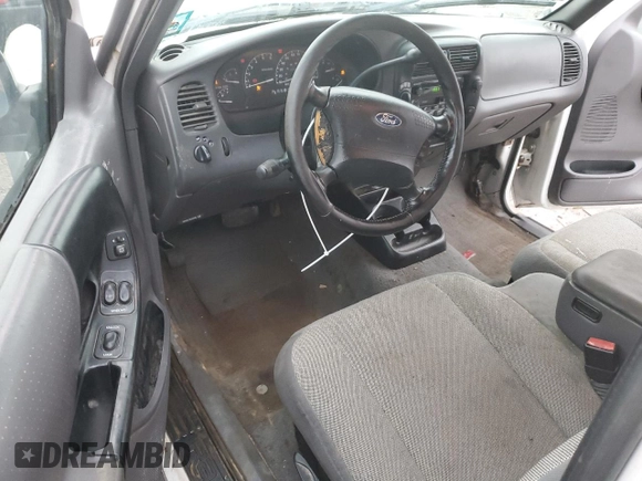 2001 Ford Ranger XL Fleet with VIN 1FTZR15E41TA20422, listed as a Copart auction lot 43518885 with 232,612 mi miles and Clean Title. Bid and sale history available at DreamBid. Image 8.