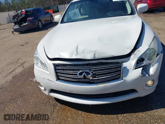 2011 Infiniti M with VIN JN1BY1AP8BM325061, listed as a IAAI auction lot 41765214 with 289,990 mi miles and . Bid and sale history available at DreamBid. Image 6.