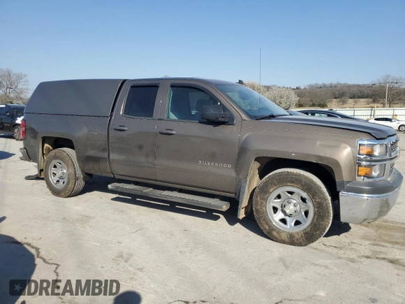 2015 Chevrolet Silverado 1500 LS with VIN 1GCRCPEH2FZ150301, listed as a Copart auction lot 48995045 with 141,131 mi miles and Clean Title. Bid and sale history available at DreamBid. Image 4.