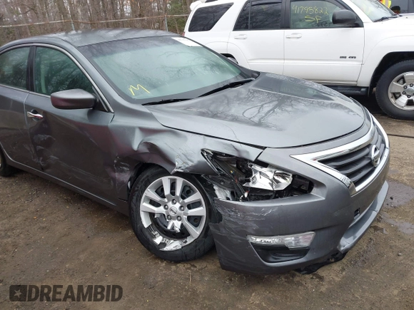 2015 Nissan Altima 2.5 S with VIN 1N4AL3APXFN892087, listed as a IAAI auction lot 41767607 with 140,750 mi miles. Bid and sale history available at carsss.com. Image 6.
