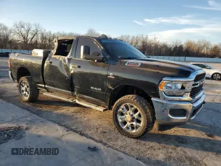 2022 Ram 2500 Tradesman with VIN 3C6UR5CL3NG126678, listed as a Copart auction lot 43810145 with 174,667 mi miles and Salvage Title. Bid and sale history available at carsss.com. Image 4.