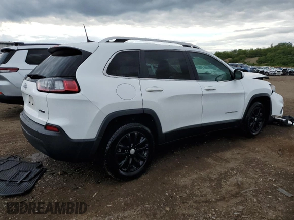 2019 Jeep Cherokee Latitude with VIN 1C4PJLCB3KD262553, listed as a Copart auction lot 58127155 with 70,236 mi miles and Salvage title. Bid and sale history available at DreamBid. Image 3.