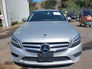 2020 Mercedes-Benz C 300 с VIN W1KWF8DB4LR579695, выставлен на аукционе IAAI как лот 42401232 с пробегом 76 765 миль миль и . История ставок и продаж доступна на DreamBid. Изображение 12.