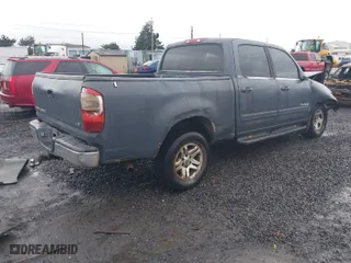 2005 Toyota Tundra SR5 with VIN 5TBET341X5S464007, listed as a IAAI auction lot 41232752 with 225,599 mi miles. Bid and sale history available at carsss.com. Image 4.