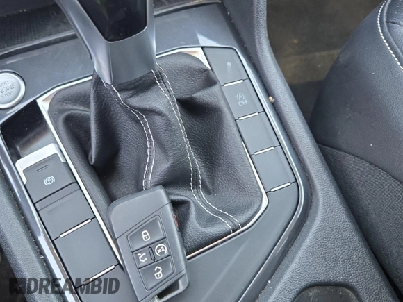 2024 Volkswagen Tiguan SE with VIN 3VV3B7AX1RM108036, listed as a IAAI auction lot 42796415 with 37,805 mi miles and . Bid and sale history available at DreamBid. Image 19.