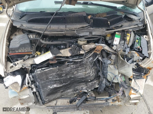 2003 Chrysler Town & Country Limited with VIN 2C8GP64L83R377623, listed as a Copart auction lot 86302724 with 0 mi miles and Salvage Title. Bid and sale history available at carsss.com. Image 12.