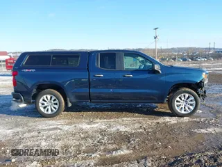 2019 Chevrolet Silverado 1500 Custom with VIN 1GCRYBEH4KZ345976, listed as a IAAI auction lot 41622043 with 102,321 mi miles and . Bid and sale history available at DreamBid. Image 13.