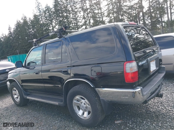 2000 Toyota 4Runner SR5 with VIN JT3HN86R1Y0322493, listed as a IAAI auction lot 41938857 with 121,124 mi miles. Bid and sale history available at carsss.com. Image 15.