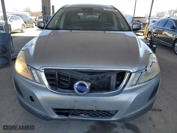 2012 Volvo XC60 3.2L PZEV with VIN YV4940DL3C2285931, listed as a Copart auction lot 47772335 with 185,052 mi miles and Salvage Title. Bid and sale history available at carsss.com. Image 5.