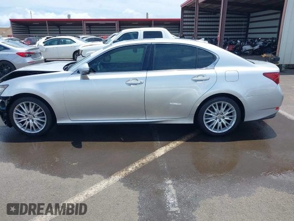 2013 Lexus GS 350 with VIN JTHBE1BL5D5005404, listed as a IAAI auction lot 41970447 with 44,635 mi miles and . Bid and sale history available at DreamBid. Image 15.