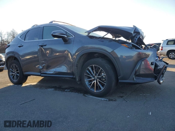 2024 Lexus NX 350 Premium z VIN 2T2GGCEZ1RC056739, wystawiony jako Copart lot #84930254 z przebiegiem 22 096 mil mil oraz Szkoda całkowita • Salvage title. Historia ofert i sprzedaży dostępna na DreamBid. Obrazek 4.