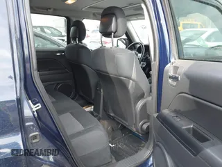 2013 Jeep Patriot Latitude z VIN 1C4NJRFB6DD190241, wystawiony jako IAAI lot #41672362 z przebiegiem 125 367 mil mil oraz . Historia ofert i sprzedaży dostępna na DreamBid. Obrazek 8.