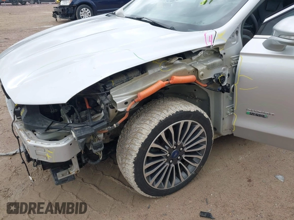 2017 Ford Fusion Titanium with VIN 3FA6P0SU2HR153423, listed as a IAAI auction lot 42029438 with 106,596 mi miles and . Bid and sale history available at DreamBid. Image 19.