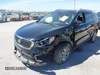 2017 Kia Sorento LX with VIN 5XYPG4A32HG289284, listed as a IAAI auction lot 41869868 with 130,199 mi miles. Bid and sale history available at carsss.com. Image 6.