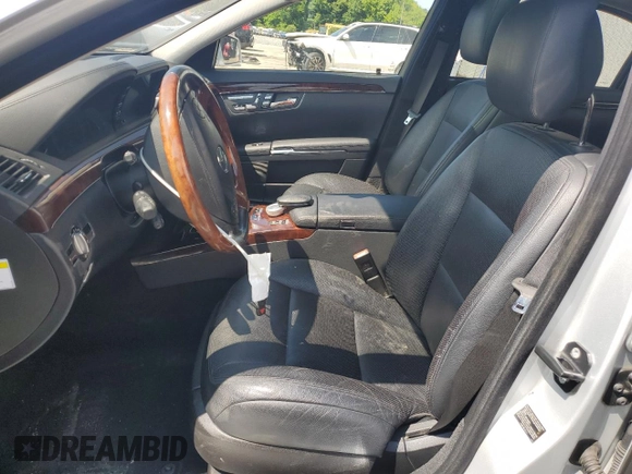 2012 Mercedes-Benz S 550 z VIN WDDNG9EB9CA477398, wystawiony jako Copart lot #58166975 z przebiegiem 98 763 mil mil oraz Szkoda całkowita • Salvage title. Historia ofert i sprzedaży dostępna na DreamBid. Obrazek 7.