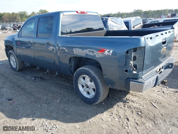 2007 Chevrolet Silverado 1500 LTZ with VIN 2GCEK13M471515148, listed as a IAAI auction lot 41414437 with 220,000 mi miles. Bid and sale history available at carsss.com. Image 3.