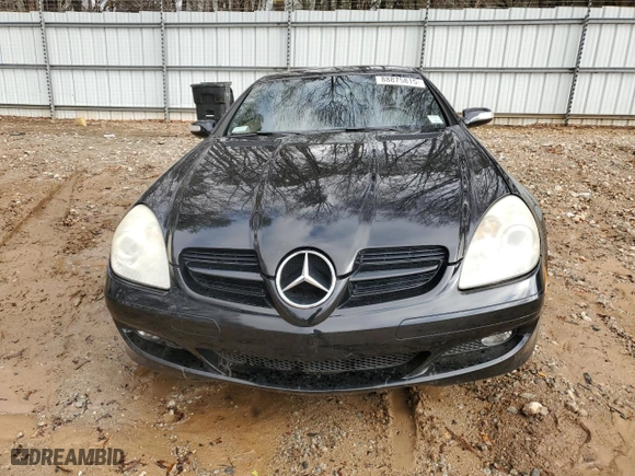 2006 Mercedes-Benz SLK-Class 3.5L with VIN WDBWK56F26F083318, listed as a Copart auction lot 88875815 with 139,003 mi miles and Salvage Title. Bid and sale history available at carsss.com. Image 5.