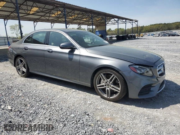 2018 Mercedes-Benz E 300 with VIN WDDZF4JB7JA336307, listed as a Copart auction lot 50811295 with 59,105 mi miles and Salvage title. Bid and sale history available at DreamBid. Image 4.