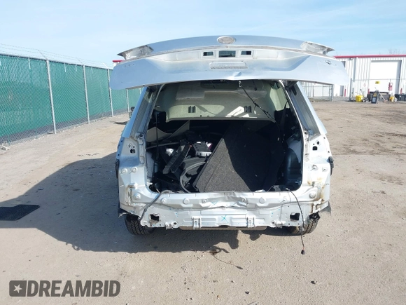 2018 Volkswagen Atlas SEL with VIN 1V2MR2CA0JC579951, listed as a IAAI auction lot 41780339 with 149,968 mi miles and . Bid and sale history available at DreamBid. Image 16.