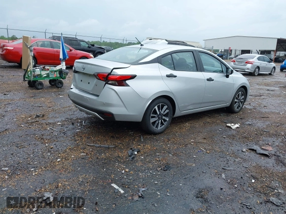 2024 Nissan Versa S with VIN 3N1CN8DV6RL929440, listed as a IAAI auction lot 42119155 with 10,087 mi miles. Bid and sale history available at carsss.com. Image 4.