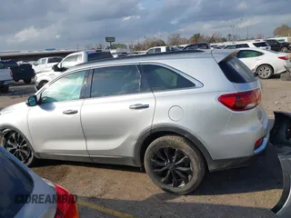 2020 Kia Sorento LX V6 with VIN 5XYPG4A58LG660524, listed as a IAAI auction lot 41505220 with 60,252 mi miles. Bid and sale history available at carsss.com. Image 15.