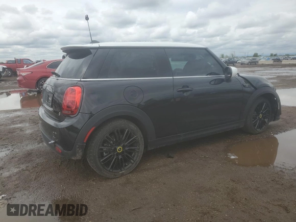 2023 MINI Hardtop Cooper SE z VIN WMW13DJ01P2U19472, wystawiony jako Copart lot #59630715 z przebiegiem 7 304 mil mil oraz Szkoda całkowita • Salvage title. Historia ofert i sprzedaży dostępna na DreamBid. Obrazek 3.