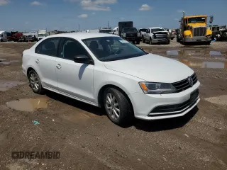 2015 Volkswagen Jetta SE with VIN 3VWD17AJ1FM295322, listed as a Copart auction lot 56074745 with 114,170 mi miles and Salvage title. Bid and sale history available at DreamBid. Image 4.