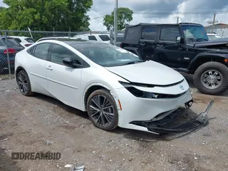 2024 Toyota Prius LE with VIN JTDACAAU3R3034772, listed as a IAAI auction lot 42707648 with 15,044 mi miles and . Bid and sale history available at DreamBid. Image 1.