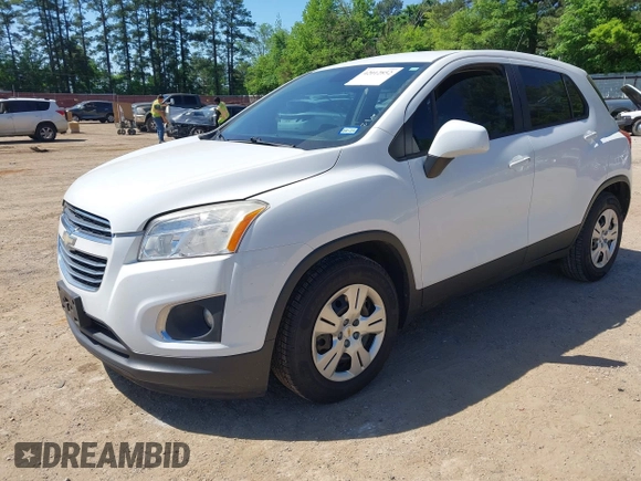 2015 Chevrolet Trax LS with VIN KL7CJKSB2FB191807, listed as a IAAI auction lot 42012852 with 89,214 mi miles. Bid and sale history available at carsss.com. Image 2.