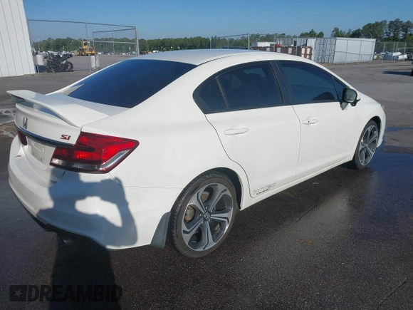 2015 Honda Civic Sedan Si with VIN 2HGFB6E53FH703173, listed as a IAAI auction lot 41970806 with 149,249 mi miles. Bid and sale history available at carsss.com. Image 4.