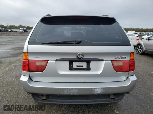 2001 BMW X5 3.0i with VIN WBAFA53561LM65536, listed as a Copart auction lot 84695444 with 122,849 mi miles and Salvage Title. Bid and sale history available at carsss.com. Image 6.