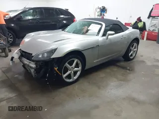 2008 Saturn Sky Red Line with VIN 1G8MG35X68Y110286, listed as a IAAI auction lot 41369239 with 39,153 mi miles. Bid and sale history available at carsss.com. Image 2.