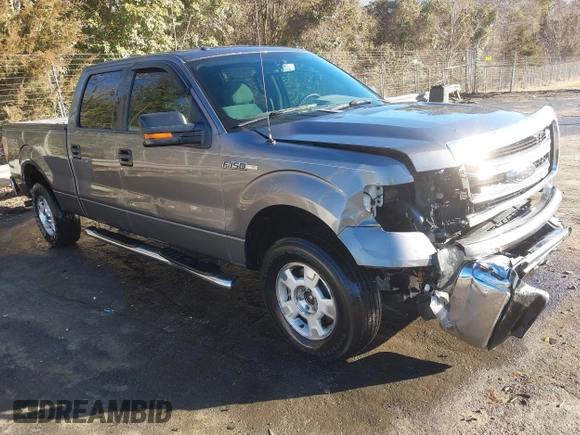 2013 Ford F-150 XL with VIN 1FTFW1EF2DFA96986, listed as a IAAI auction lot 41287963 with 191,143 mi miles. Bid and sale history available at carsss.com. Image 1.