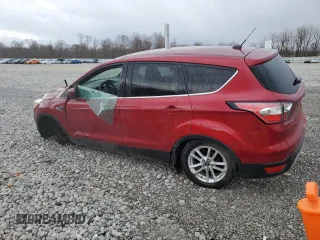 2017 Ford Escape SE z VIN 1FMCU9GD5HUC62126, wystawiony jako Copart lot #50188985 z przebiegiem 157 918 mil mil oraz Szkoda całkowita • Salvage title. Historia ofert i sprzedaży dostępna na DreamBid. Obrazek 2.