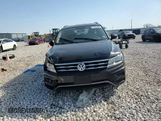 2020 Volkswagen Tiguan S z VIN 3VV1B7AX6LM103686, wystawiony jako Copart lot #47294995 z przebiegiem 66 966 mil mil oraz Szkoda całkowita • Salvage title. Historia ofert i sprzedaży dostępna na DreamBid. Obrazek 12.