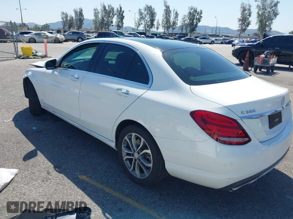 2015 Mercedes-Benz C 300 Luxury with VIN 55SWF4KBXFU020795, listed as a IAAI auction lot 41842174 with 113,630 mi miles and . Bid and sale history available at carsss.com. Image 3.