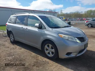 2013 Toyota Sienna LE AAS with VIN 5TDKK3DC5DS353927, listed as a IAAI auction lot 42148472 with 188,608 mi miles and . Bid and sale history available at DreamBid. Image 1.