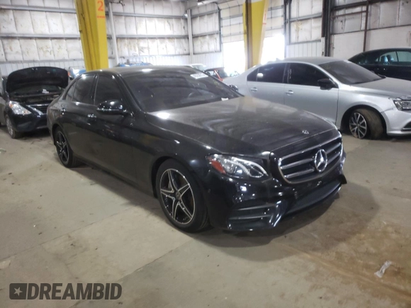 2018 Mercedes-Benz E-Class E 300 with VIN WDDZF4JB3JA390753, listed as a Copart auction lot 40258213 with 56,743 mi miles. Bid and sale history available at carsss.com. Image 4.