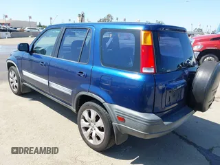 1998 Honda CR-V EX with VIN JHLRD1865WC042846, listed as a IAAI auction lot 41980332 with 209,914 mi miles. Bid and sale history available at carsss.com. Image 3.